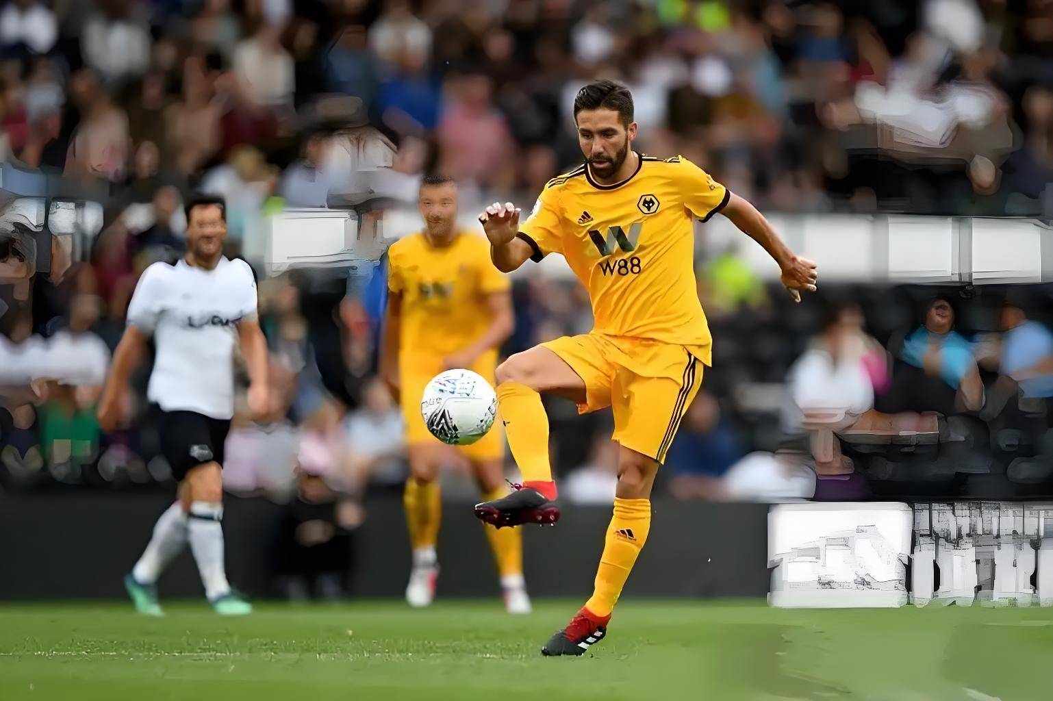 爱游戏娱乐-关于伯恩茅斯主场险胜，保住英超保级希望的信息