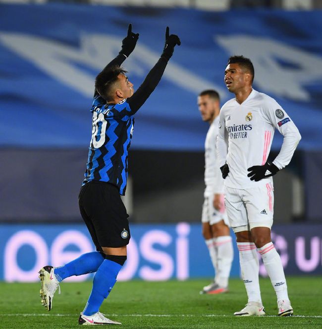 包含门兴主场大胜，继续领先积分榜的词条