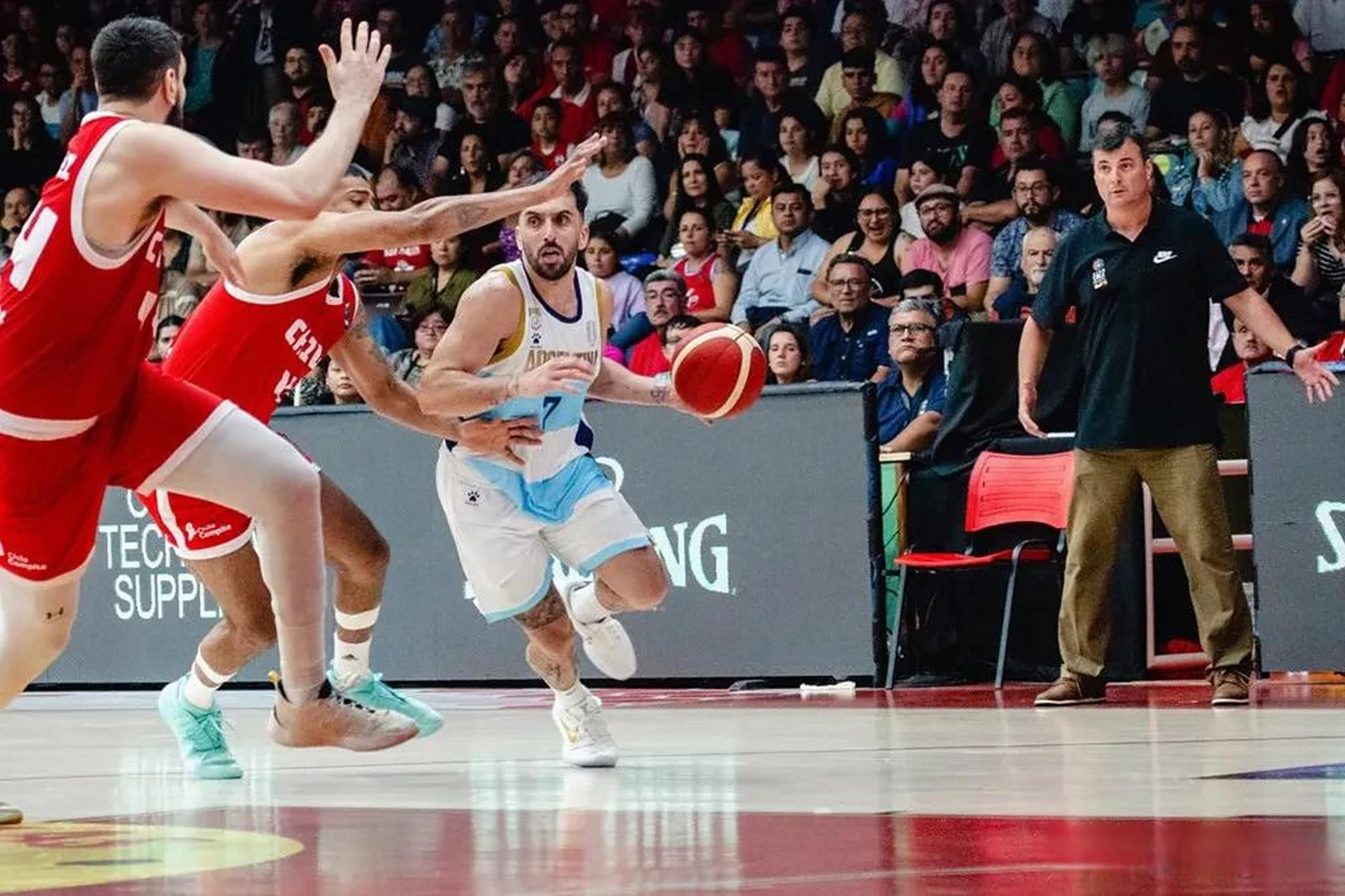 爱游戏体育-阿根廷男篮备战奥运会，力争取得好成绩的简单介绍