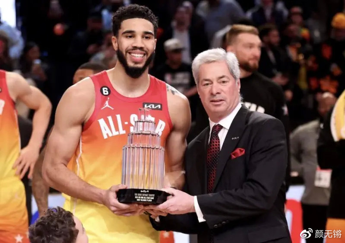 黄蜂逆转南韩男篮，塔图姆打破历史纪录