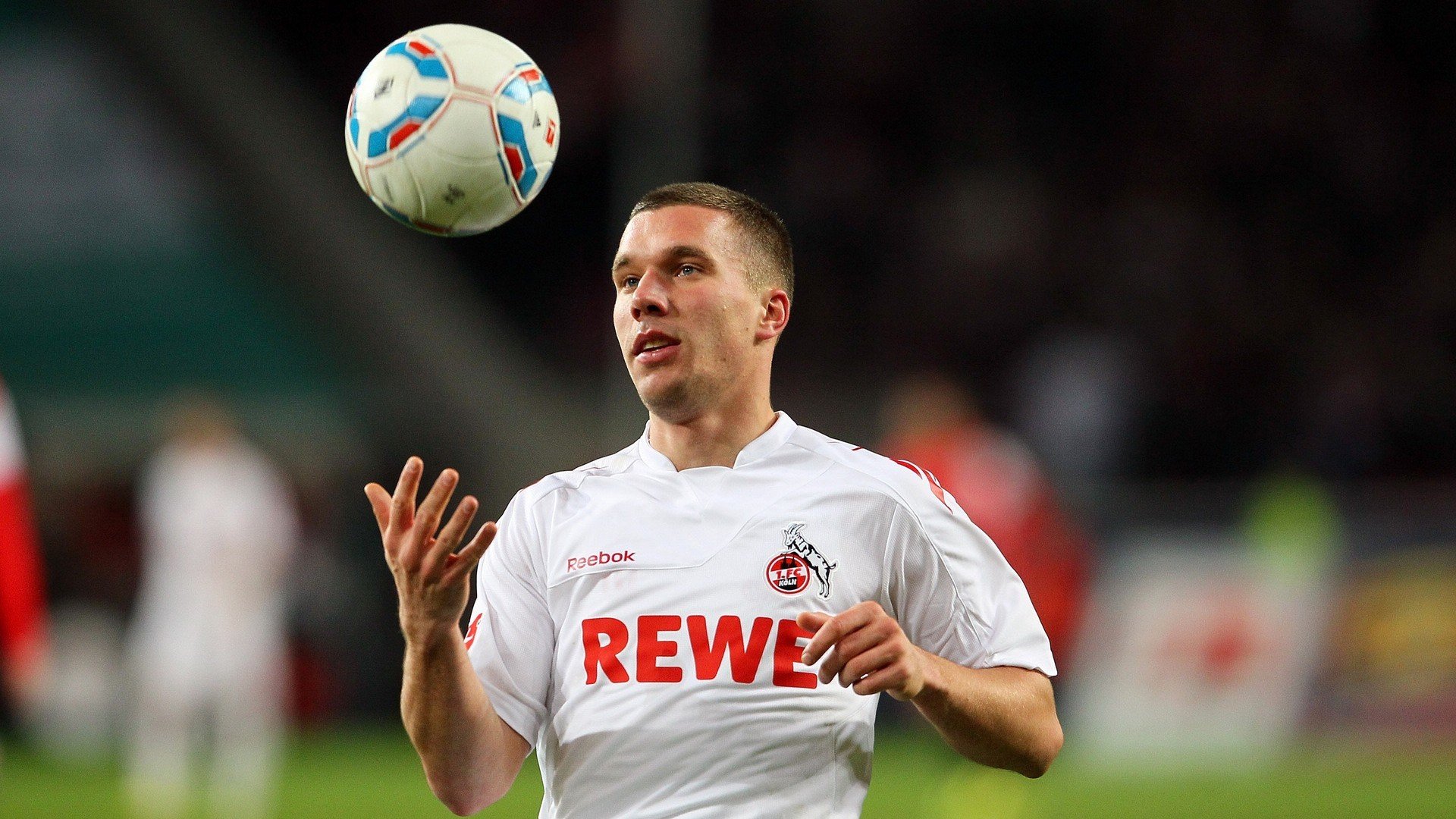 跨界奇迹，从喀麦隆的胜利到巴尔韦德的接管