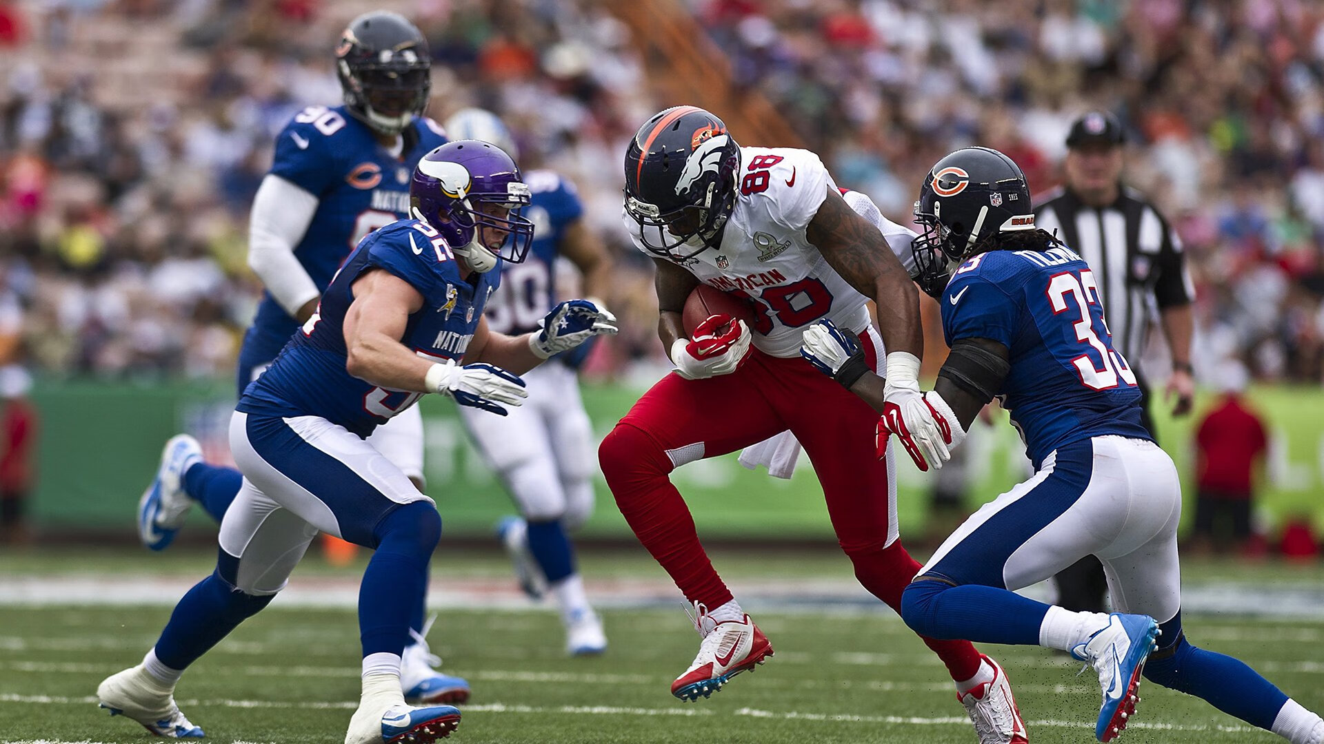 爱游戏官网-当足球跨越洲际，洪都拉斯对阵阿尔及利亚，莱万纪录之夜的全球回响